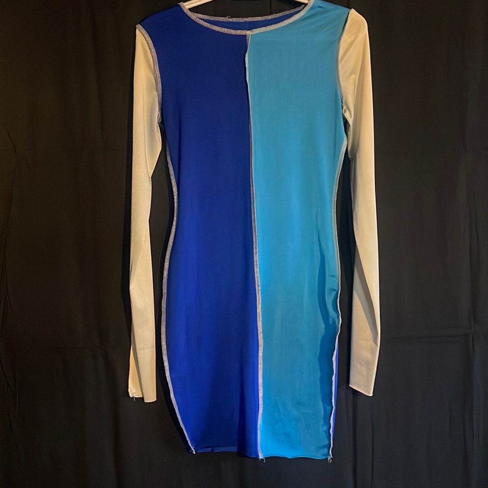 Color block long sleeve mini dress
